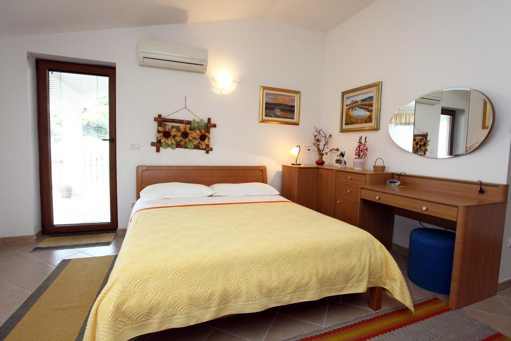Apartment Parenzana Sea View Sk *